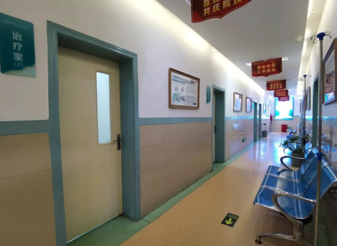 为什么前列腺炎总是反反复复？南阳清大医院：深度剖析前列腺“包膜渗透”难题与分型化诊疗