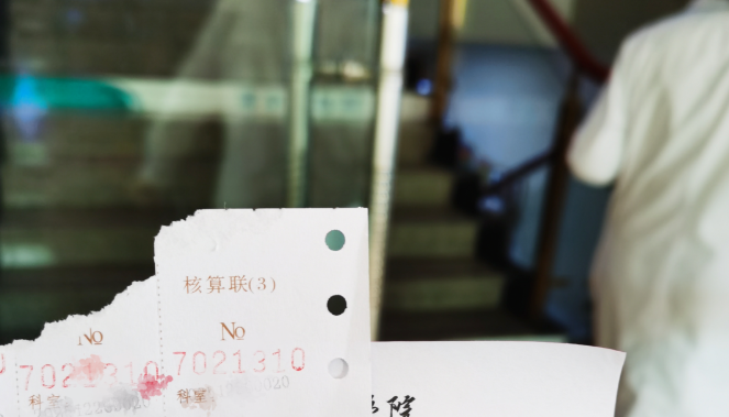 拒绝前列腺炎“久治不愈”：南阳清大医院专家团揭秘：为何“腺管疏通”是康复的关键？