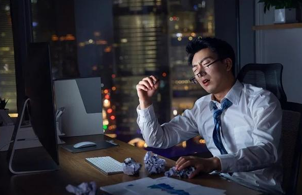 南阳前列腺炎有什么症状？很多人拖着不管，结果越来越严重